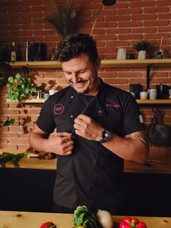 FOTKA - Huawei uvd nov outdoorov smartwatch pro sportovce. Jejich tv se stal hokejista a vtz MasterChef 2020 Roman Staa