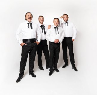 FOTKA - 4 Tenoi pekvapuj vnonm albem!