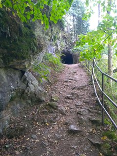 FOTKA - Stezka dolm Lunice