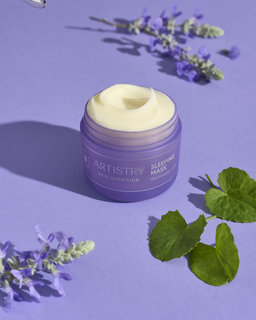 FOTKA - Drky pod stromeek, kter pot kadou enu