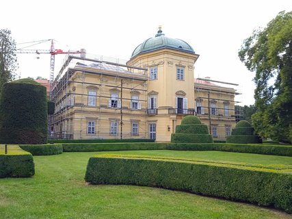 FOTKA - Putovn po jin Morav  Buchlovice, Vizovice