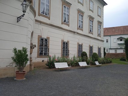 FOTKA - Putovn po jin Morav  Buchlovice, Vizovice