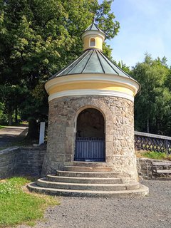 FOTKA - Putov�n� po ji�n� Morav� � Svat� Host�n