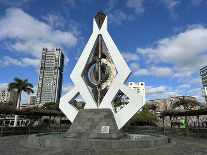 FOTKA - Santa Cruz de Tenerife - hlavn� m�sto ostrova Tenerife