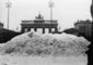 Berlin 1945: Poznejte, jaký byl život v Berlíně roku 1945 podle deníkových záznamů lidí, kteří zde v té době žili Berlin 1945: Poznejte, jaký byl život v Berlíně roku 1945 podle deníkových záznamů lidí, kteří zde v té době žili
