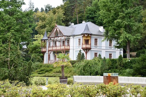 FOTKA - Putov�n� po ji�n� Morav� � l�zn� Luha�ovice