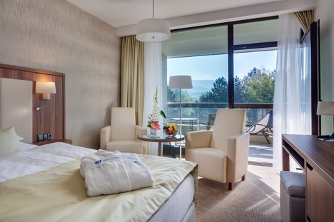 FOTKA - leva od artrzy a bolest kloub: Pieany a Smrdky nabzej ovenou lzeskou lbu