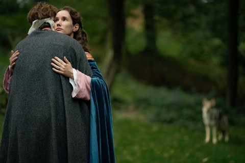 FOTKA - Nov� minis�rie Ane�ka: princezna i abaty�e