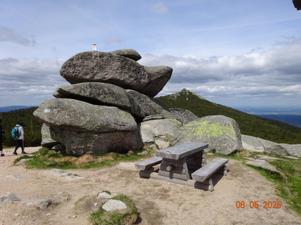 FOTKA - K prameni Labe p�es Polsko