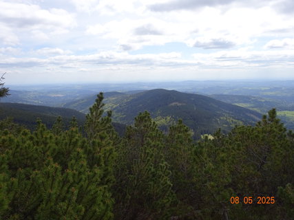 FOTKA - K prameni Labe p�es Polsko