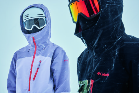 FOTKA - Ly�a�sk� kolekce zna�ky Columbia pro celodenn� pohodu na hor�ch