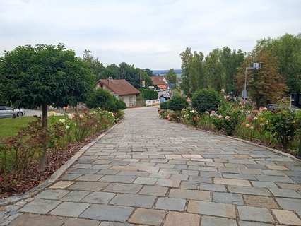 FOTKA - Putov�n� po ji�n� Morav� - z�mek Slavi��n, Otrokovice, Slu�ovice