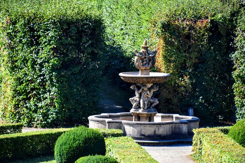 FOTKA - Putov�n� po ji�n� Morav� � Kv�tn� zahrada Krom���