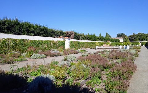 FOTKA - Putov�n� po ji�n� Morav� � Kv�tn� zahrada Krom���