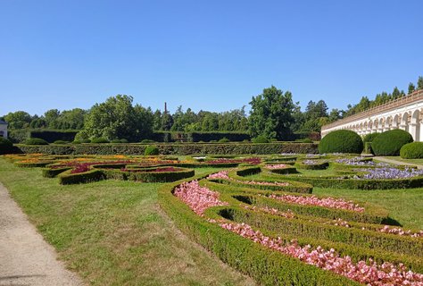 FOTKA - Putov�n� po ji�n� Morav� � Kv�tn� zahrada Krom���