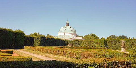 FOTKA - Putov�n� po ji�n� Morav� � Kv�tn� zahrada Krom���