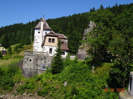 FOTKA - Proch�zka k Labsk� p�ehrad�