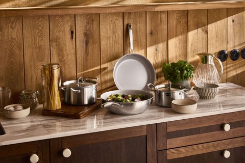 FOTKA - Skryt� toxiny v kuchyni: pro� z�le�� na tom, z �eho va��me