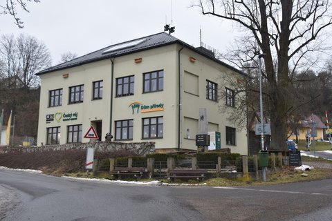 FOTKA - D�m p��rody �esk�ho r�je