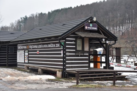 FOTKA - D�m p��rody �esk�ho r�je