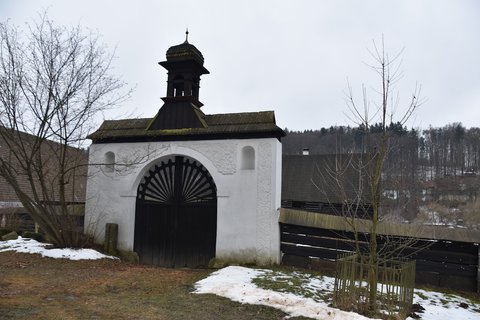 FOTKA - D�m p��rody �esk�ho r�je