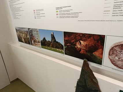 FOTKA - D�m p��rody �esk�ho r�je