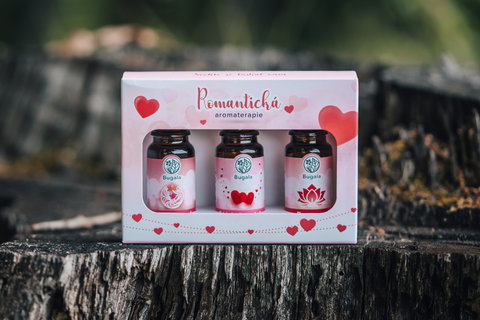 FOTKA - Pro�ijte v�jime�n� Valent�n s Romantickou d�rkovou sadou vonn�ch olej� Bugala