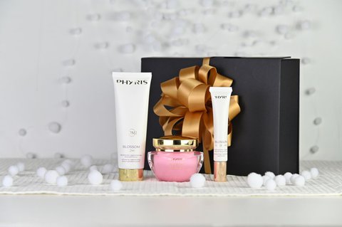 FOTKA - Valent�nsk� pr�vodce d�rky: Od luxusn�ho stylingu po h�ejivou prakti�nost