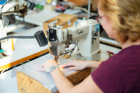 FOTKA - Kvalitn� kabelka je jako rodinn� �perk, kter� se d�d� z generace na generaci�