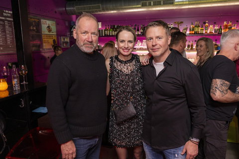 FOTKA - Vicemiss 2003 Mark�ta Divi�ov� slavila 20 let s�man�elem Tom�em Fuxou ve velk�m stylu