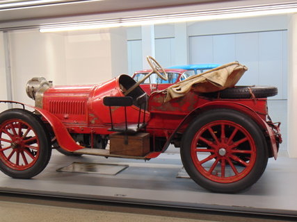 FOTKA - I tady jsme byli - Muzeum �koda, Mlad� Boleslav