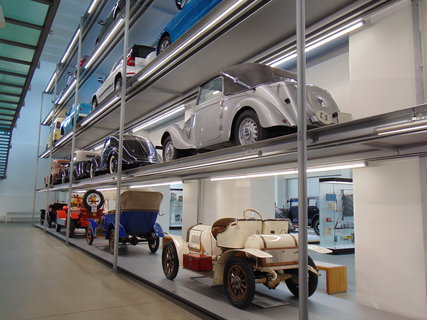 FOTKA - I tady jsme byli - Muzeum �koda, Mlad� Boleslav