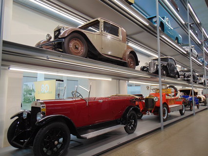 FOTKA - I tady jsme byli - Muzeum �koda, Mlad� Boleslav