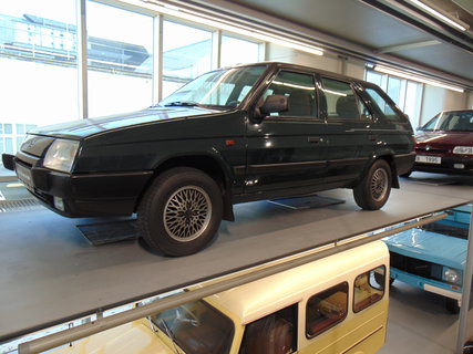 FOTKA - I tady jsme byli - Muzeum �koda, Mlad� Boleslav