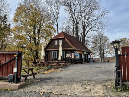 FOTKA - V kopc�ch nad Libverdou