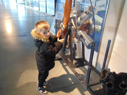 FOTKA - I tady jsme byli - Leteck� muzeum Metod�je Vlacha