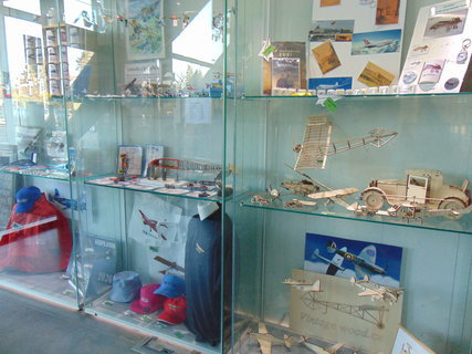 FOTKA - I tady jsme byli - Leteck� muzeum Metod�je Vlacha