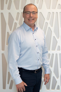 FOTKA - Endometri�za: nemoc, kter� m��e �en�m zm�nit �ivot. P�esto se o n� �asto mluv� a� po letech bolesti