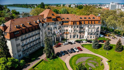 FOTKA - Probu�te svoji vitalitu a posiln�te imunitu v l�zn�ch Pie��any