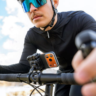 FOTKA - Jaro na kole bez stresu: vybaven�, kter� v�m usnadn� ka�dou vyj��ku