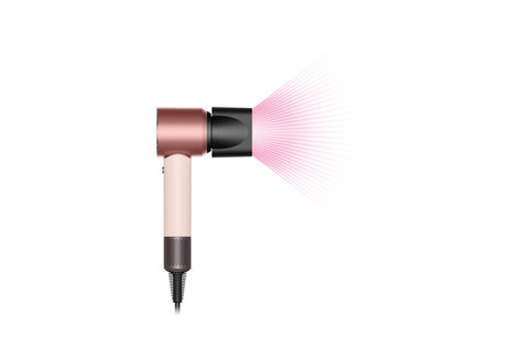 FOTKA - Dyson p�edstavuje nov� vysou�e� vlas� Supersonic Travel