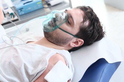 FOTKA - Nemocnice 24/7: u� v pond�l� 27. 4. na Prim�. Nezapome�te se d�vat!