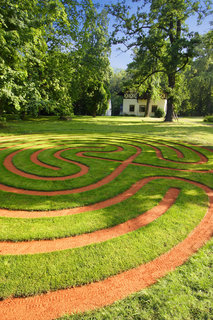 FOTKA - Hlavn� m�sto pro oslavu Sv�tov�ho dne labyrint�?  Jednozna�n� Labyrint�rium Lou�e�