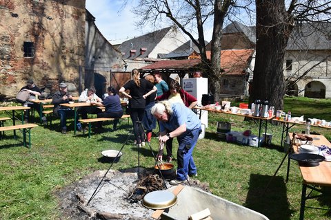 FOTKA - Dny dobrovolnictv� u n�s