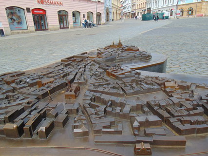 FOTKA - I tady jsme byli - Olomouc - Horn� n�m�st�