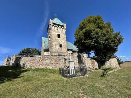 FOTKA - V�tochov � mal� vesni�ka s�velkou histori�