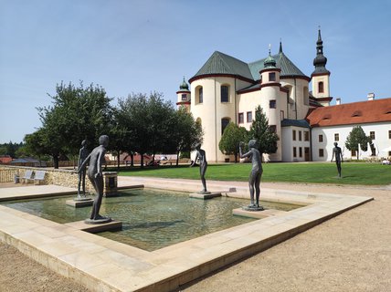 FOTKA - Za Patem a Matem do Litomy�le