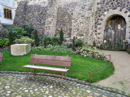 FOTKA - I tady jsme byli - Hrad a z�mek Fr�dlant