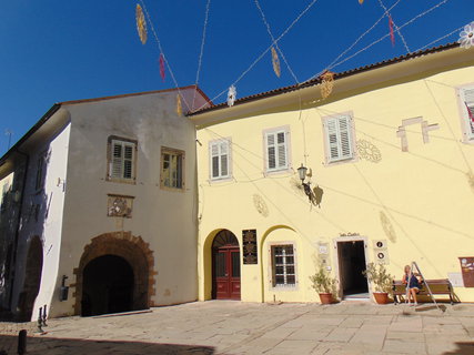 FOTKA - Ohl�dnut� za dovolenou - Motovun