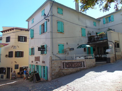FOTKA - Ohl�dnut� za dovolenou - Motovun